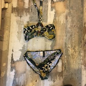 Like new green tropical women’s size 12 swimsuit